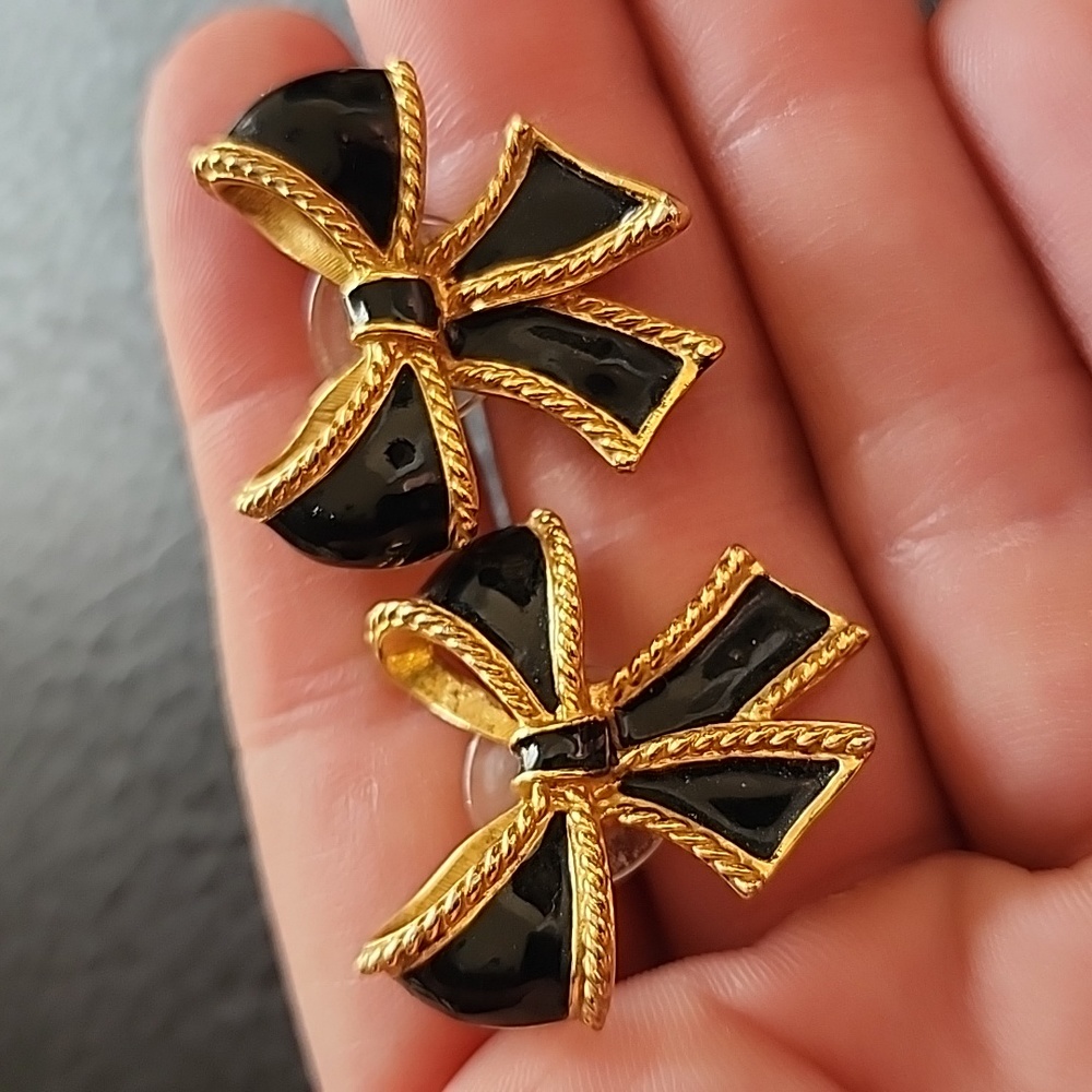 Vtg Kenneth Jay Lane For Avon Earrings - image 3